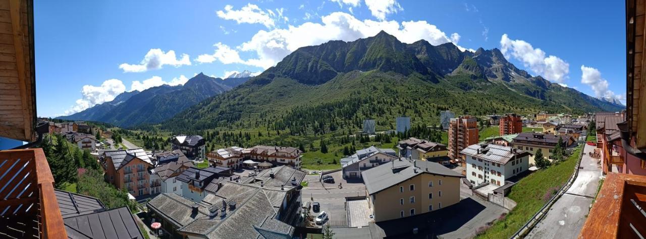 Hotel Cielo Blu Passo del Tonale Esterno foto