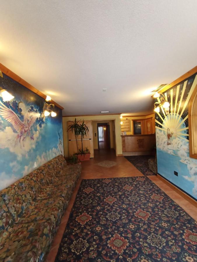 Hotel Cielo Blu Passo del Tonale Esterno foto